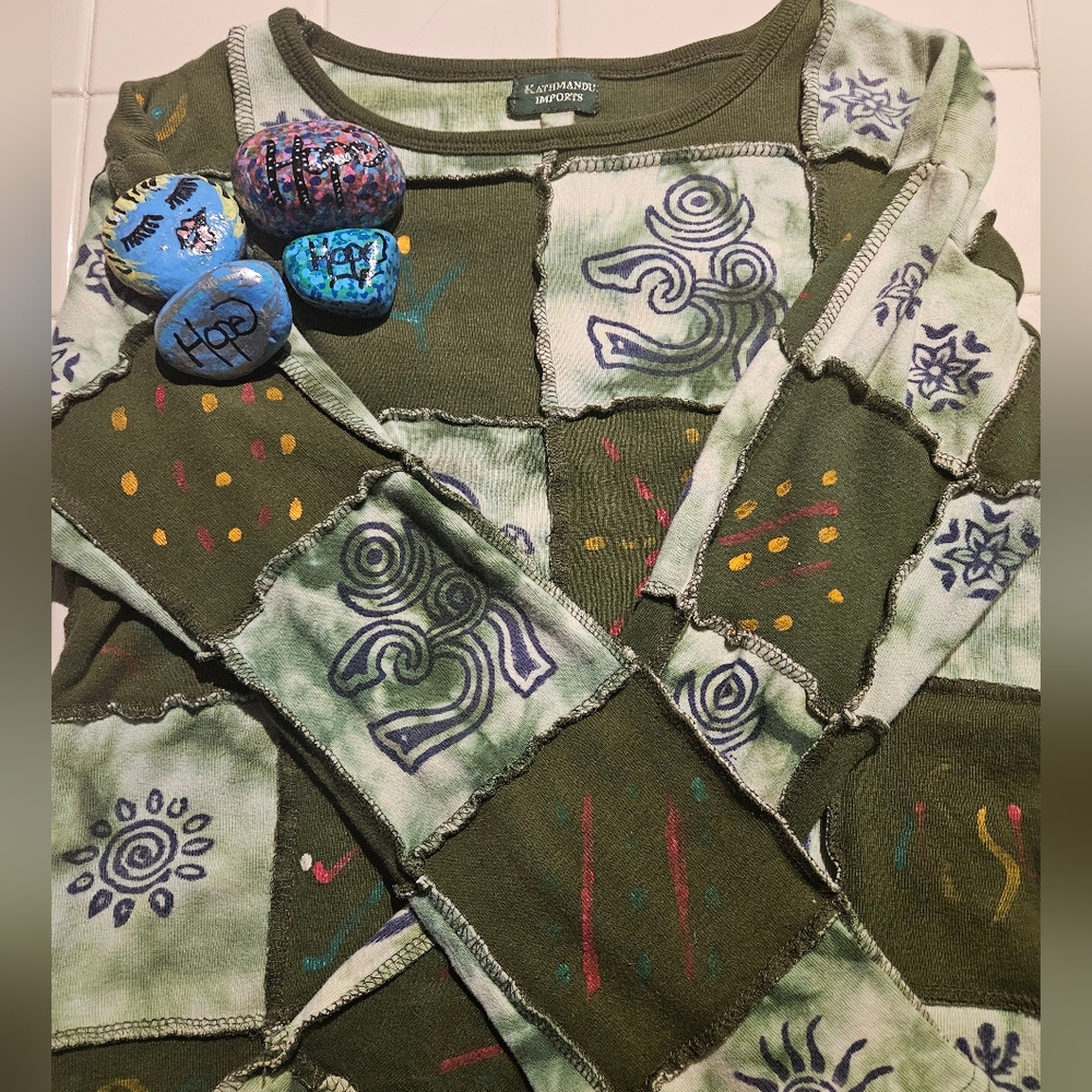 Kathmandu Green Long Sleeve Festival Top